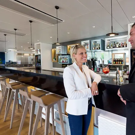 Discovery 3* Superior Hotel Crissier